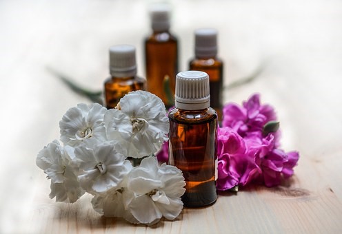 Essential Oils the Fragrance of Good Health, A Perfect Pinky, Aurora, Newmarket, York Region